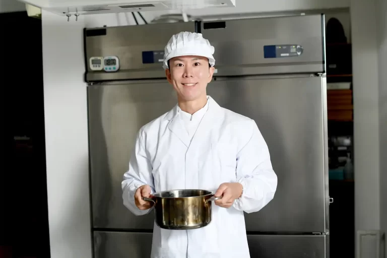 先輩インタビュー画像001